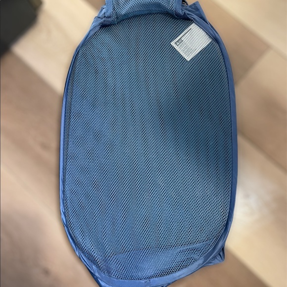 Collapsible Hamper - Picture 3 of 3